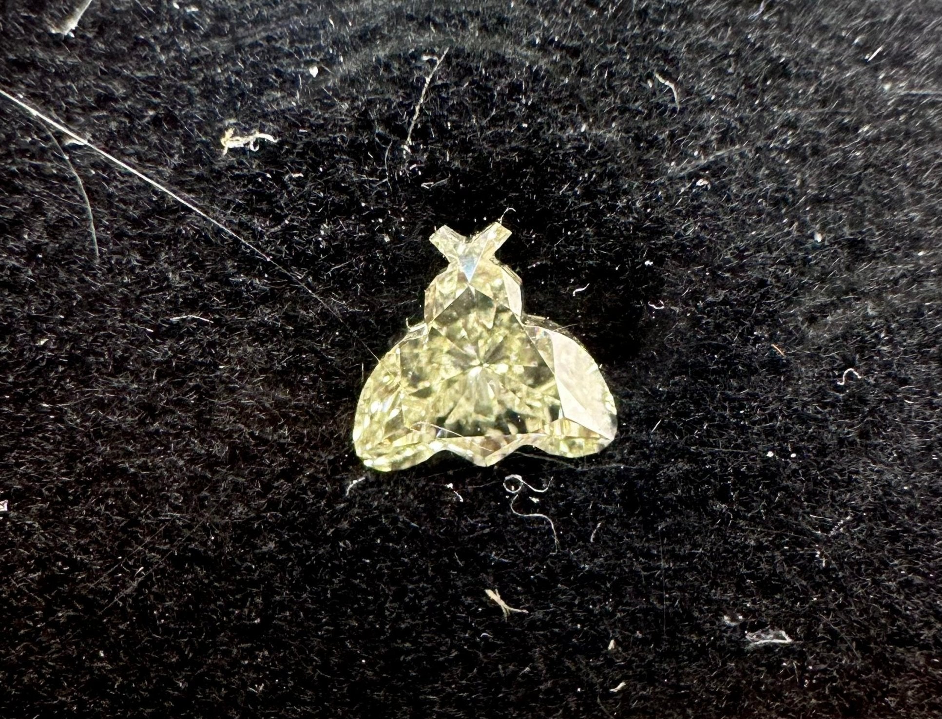 Bee Shaped Diamond - Nolita