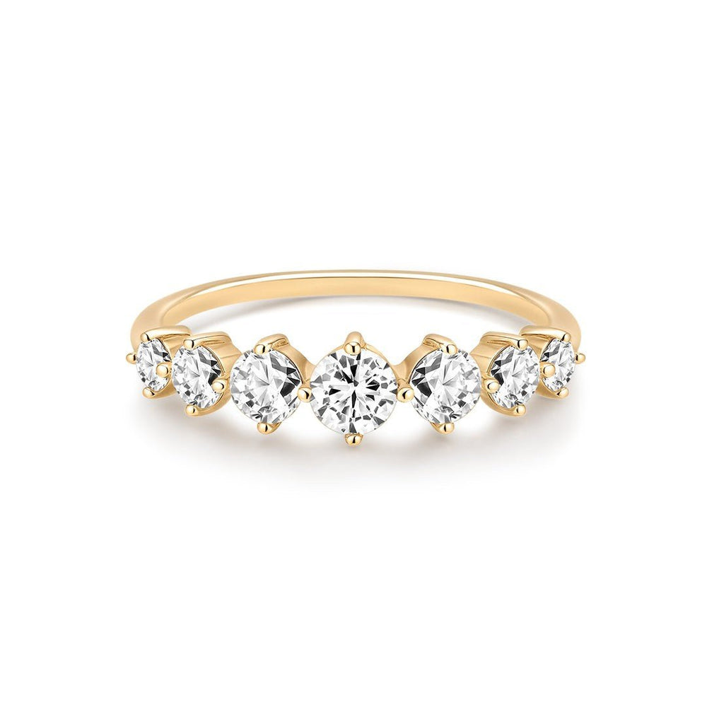 14K Étoile Graduated Lab Diamond Seven Stone Ring