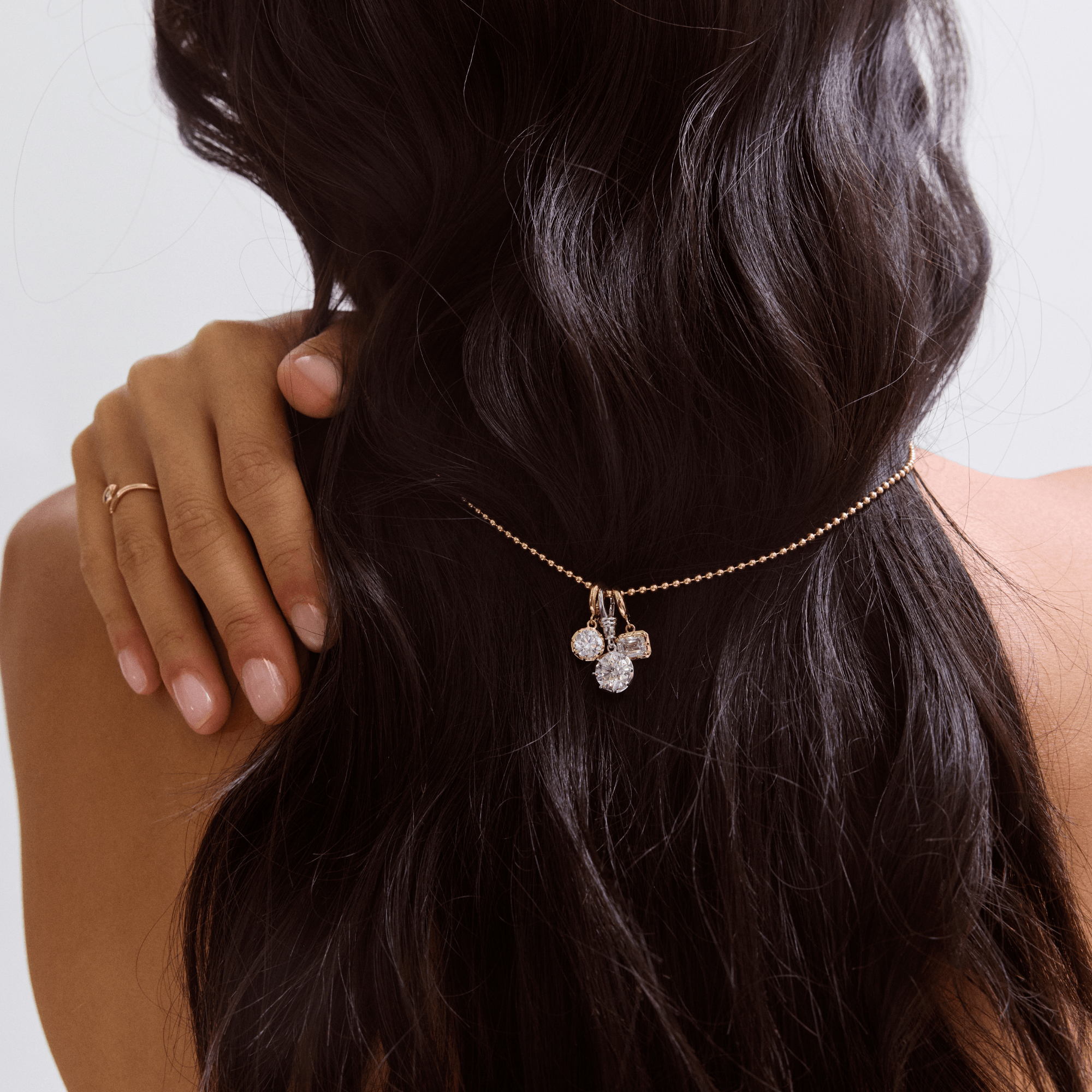 14K Oval Georgian Lab Grown Diamond Pendant - Nolita
