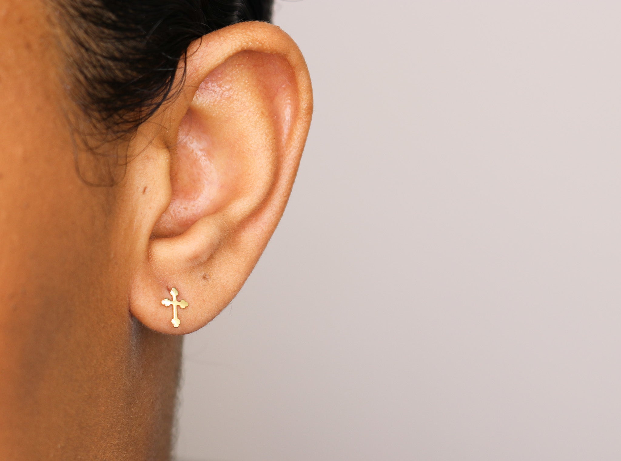 14k Gold Cross Studs