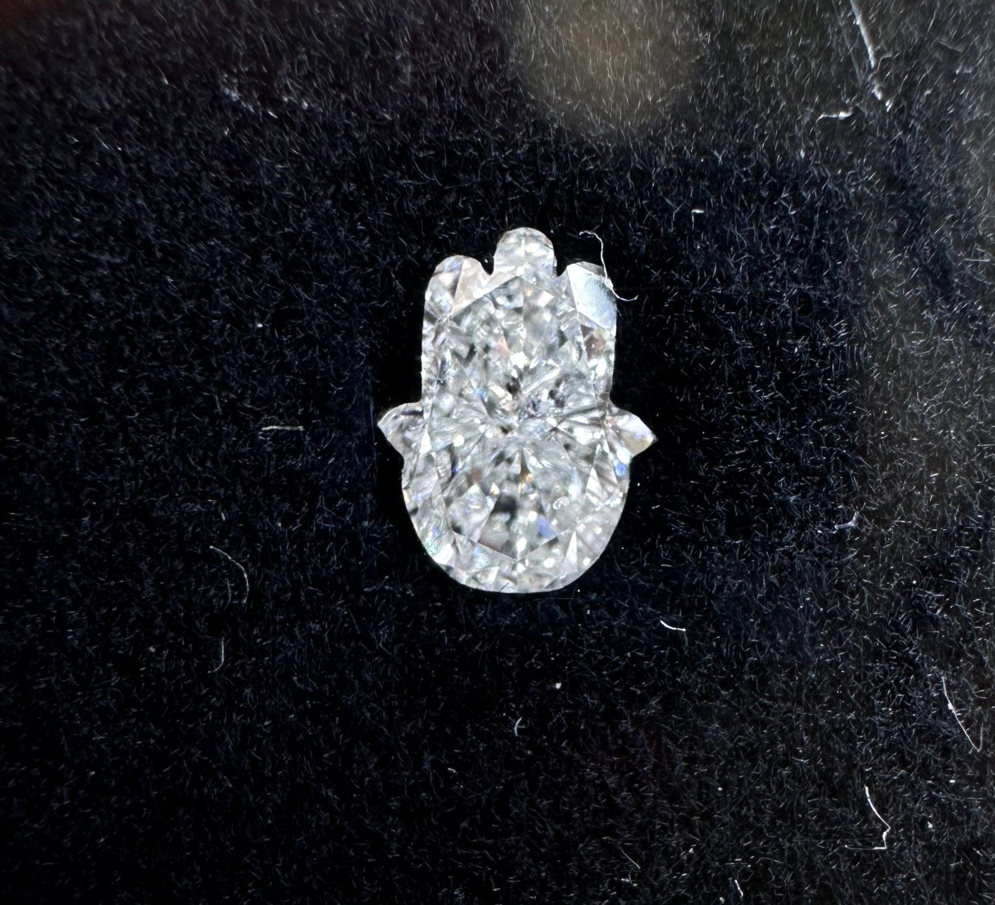 Hamsa Hand Shaped Diamond - Nolita