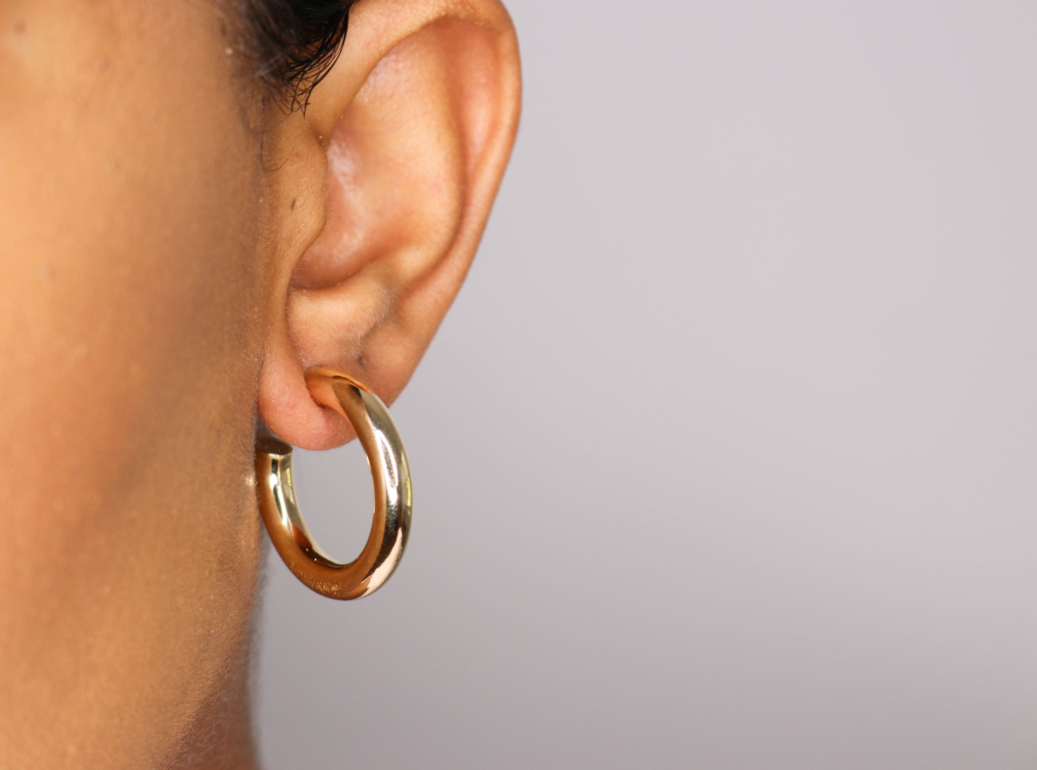 14K Chunky Hoop Earrings- Medium - Nolita