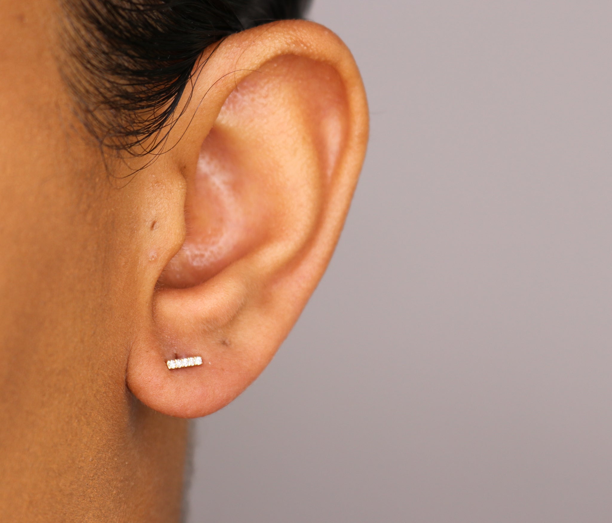 14K Diamond Bar Stud Earrings - Small - Nolita
