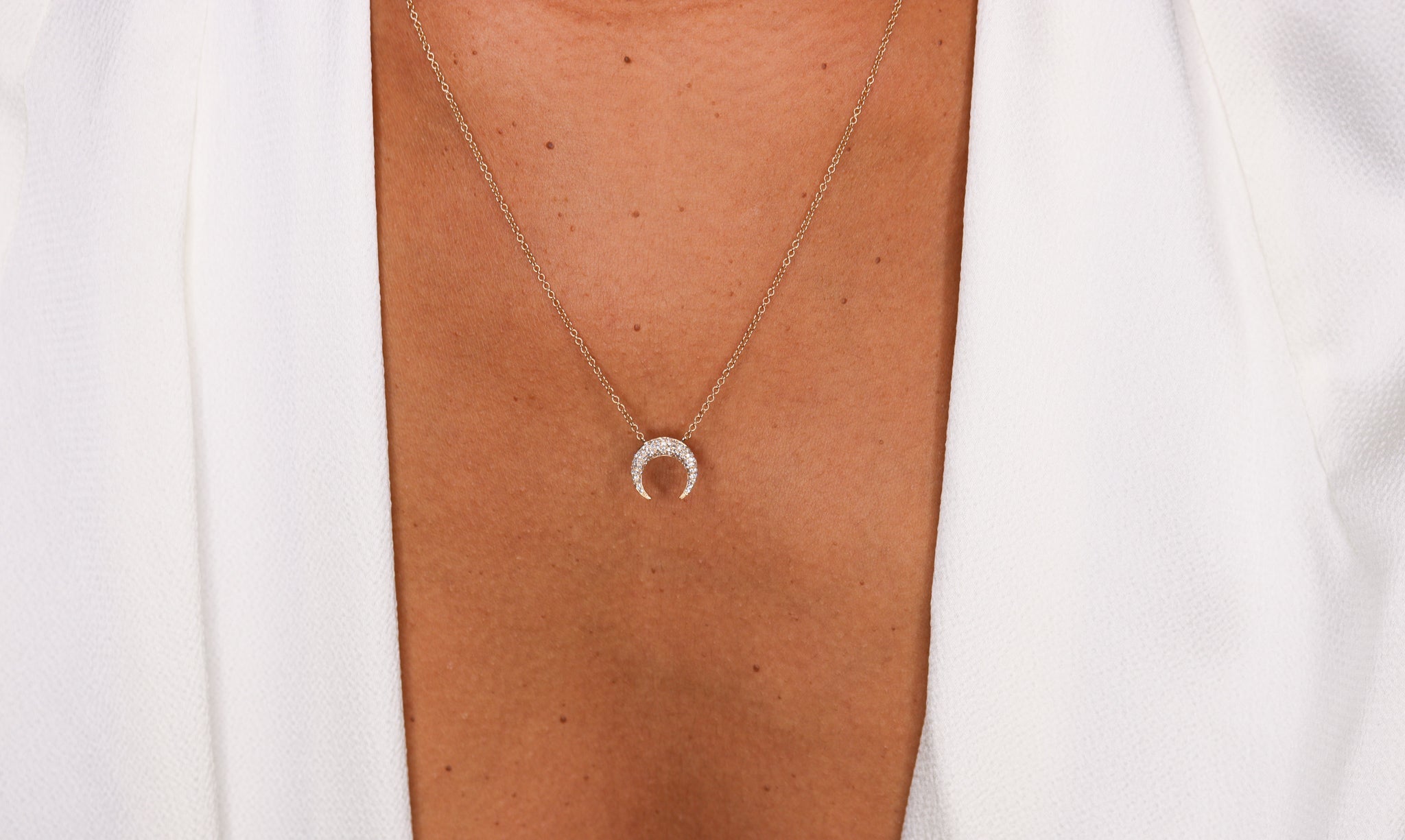 14K Diamond Gold Horn Necklace - Nolita