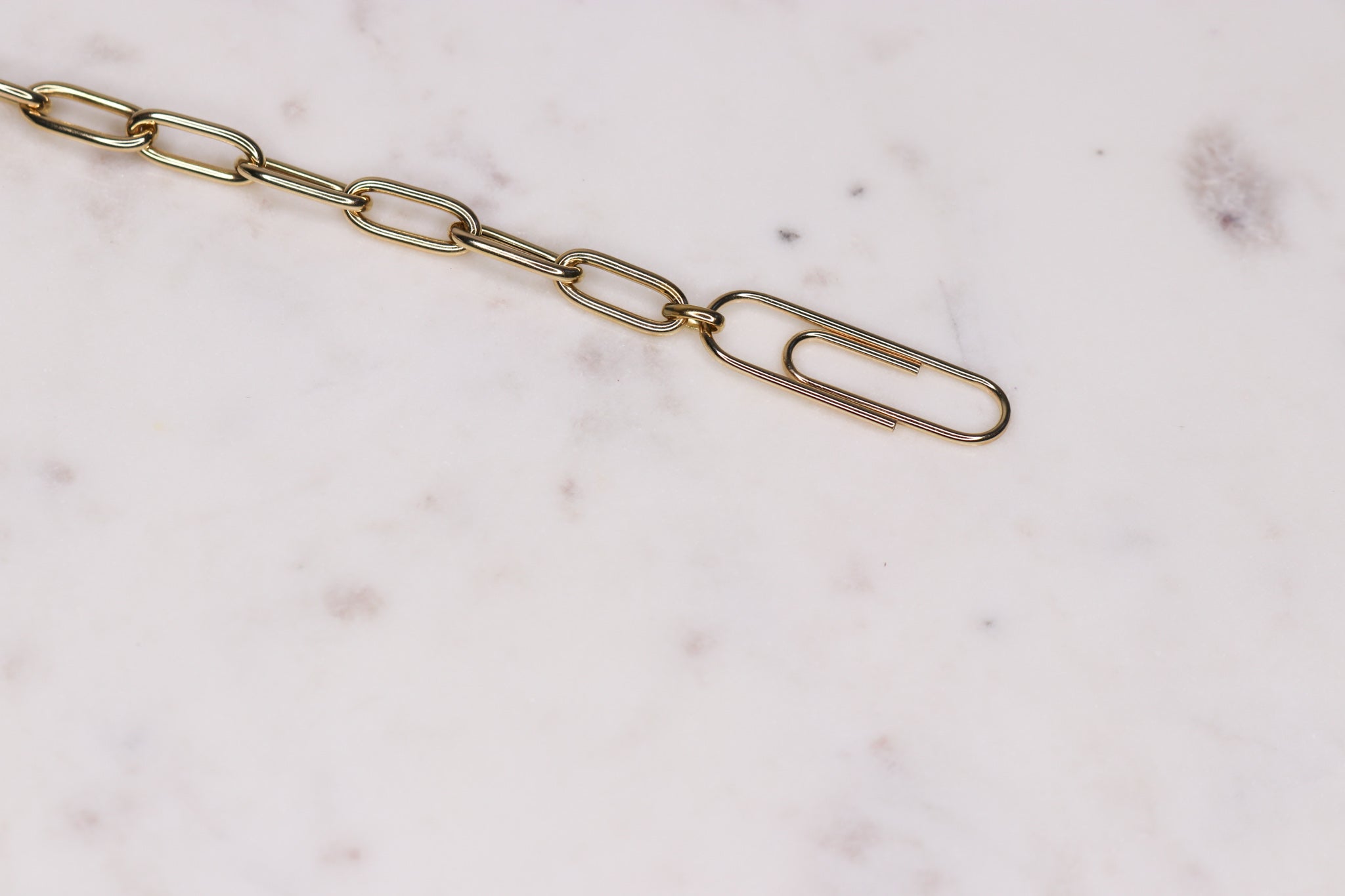 14K Gold Paperclip Charm - Nolita