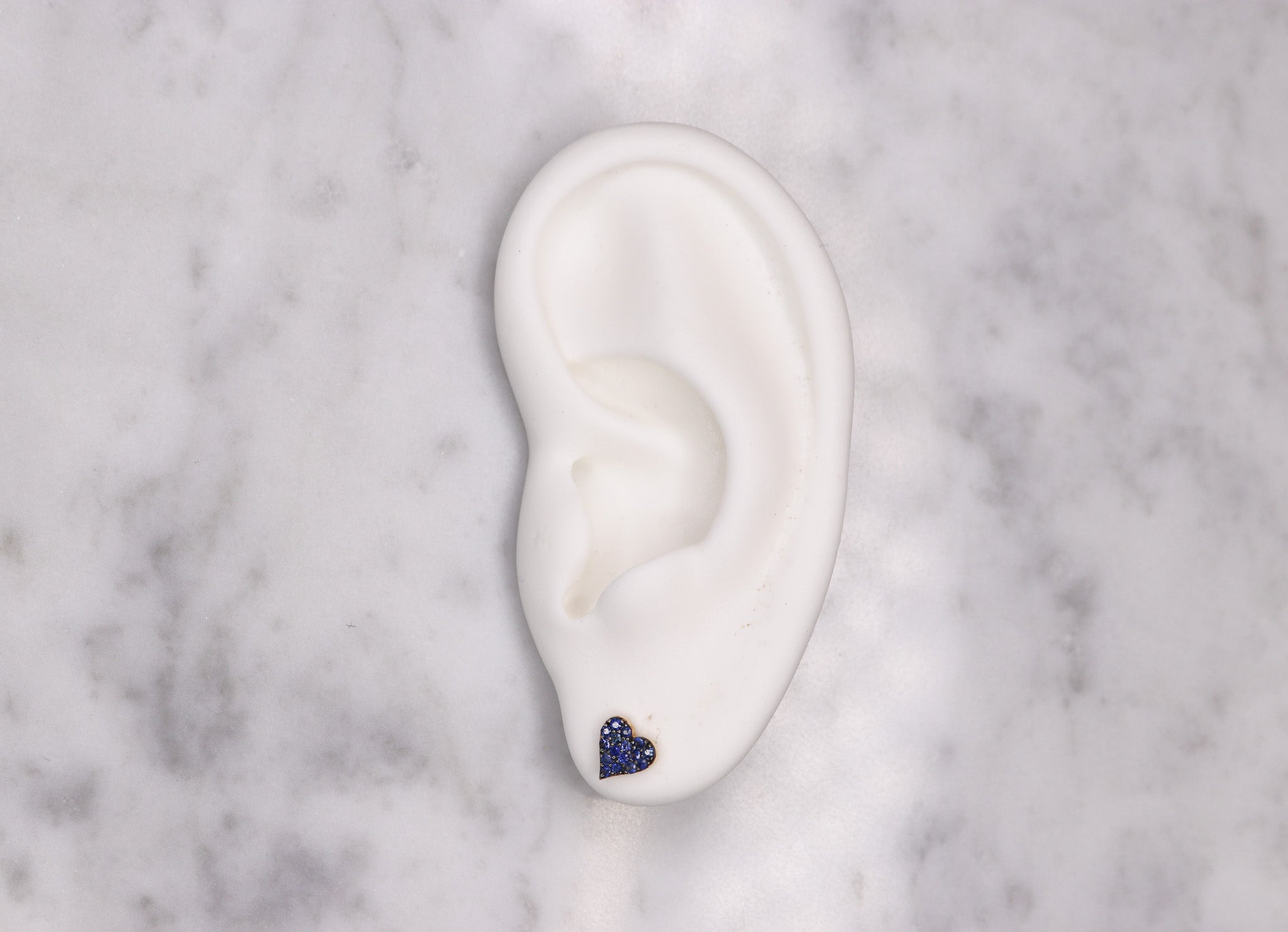 14K Sapphire Heart Stud Earrings - Nolita